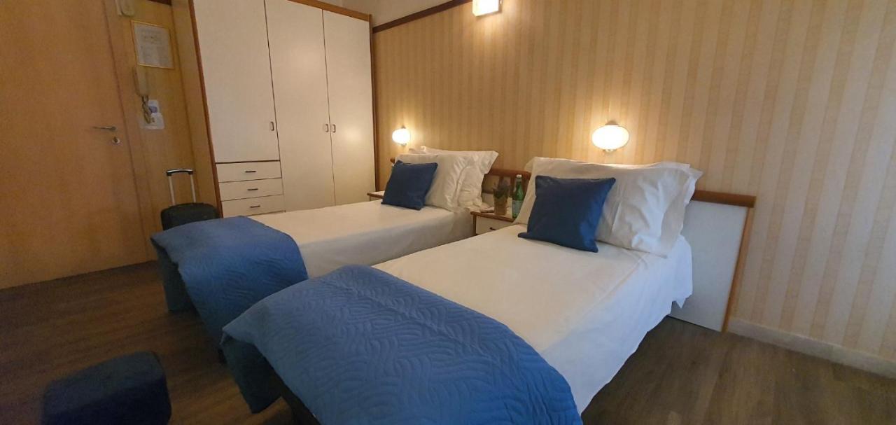 Club Hotel Residence Чезенатико Экстерьер фото
